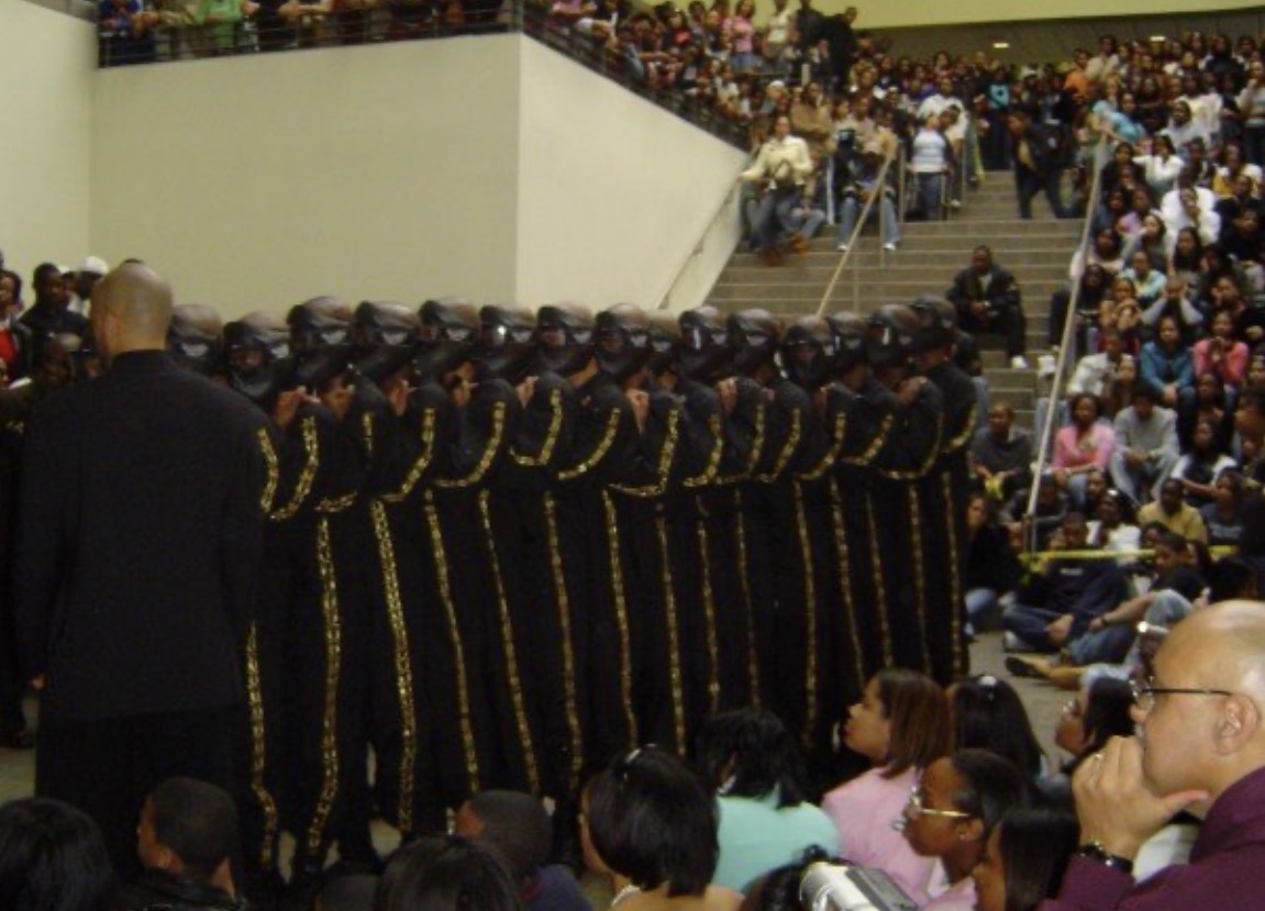Spring 2005 Line Image